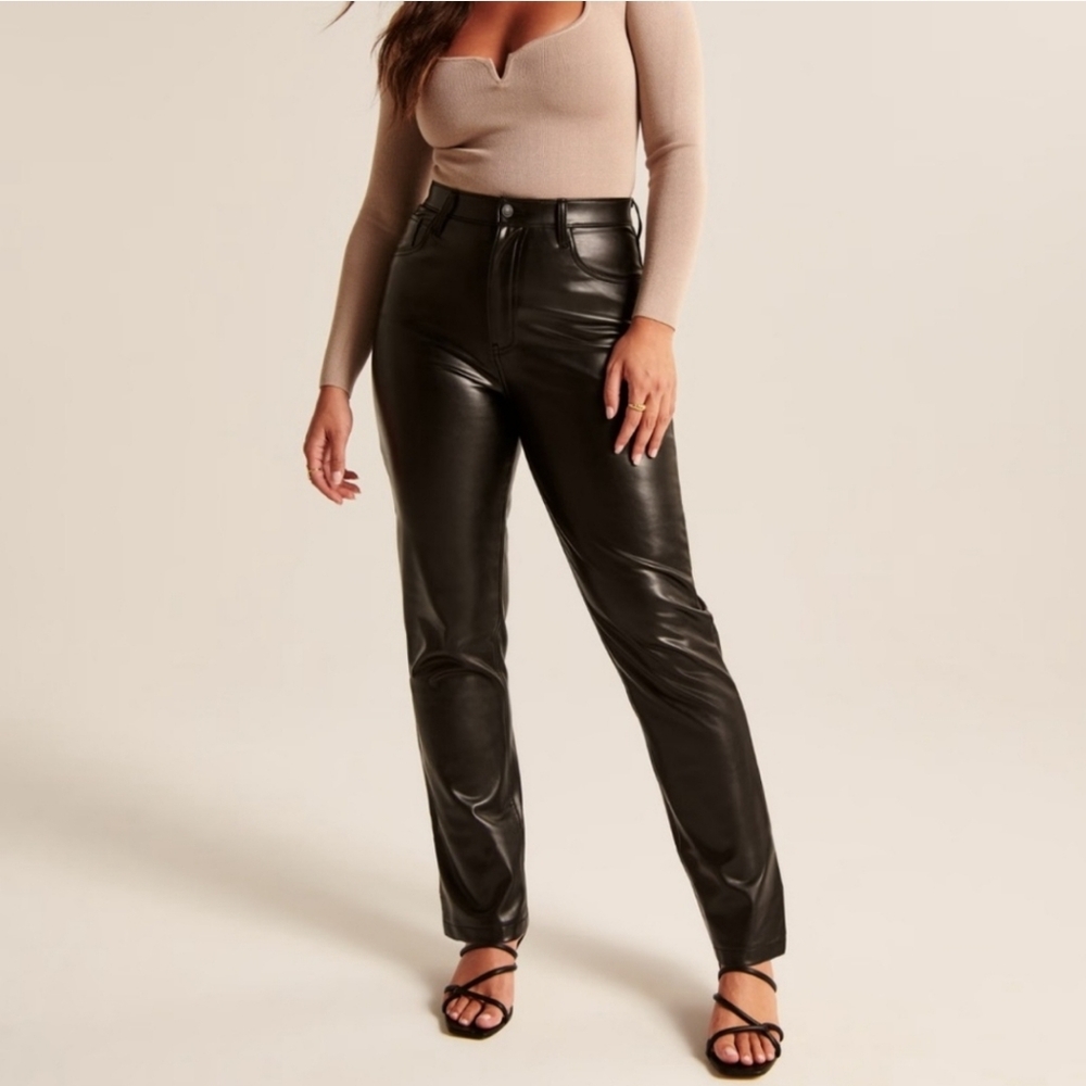 Abercrombie & Fitch Curve Love Ankle Straight Ultra High Rise Black Leather Pant